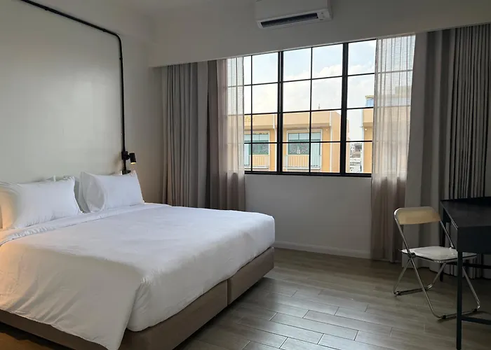 Holmes Pranakorn 3* Bangkok